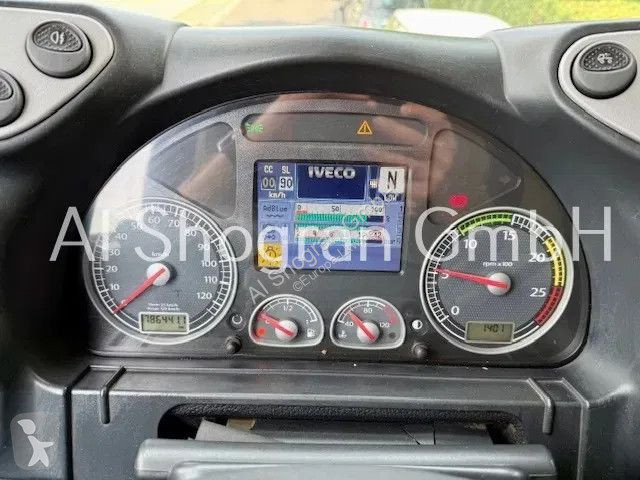 Tracteur Iveco 560...