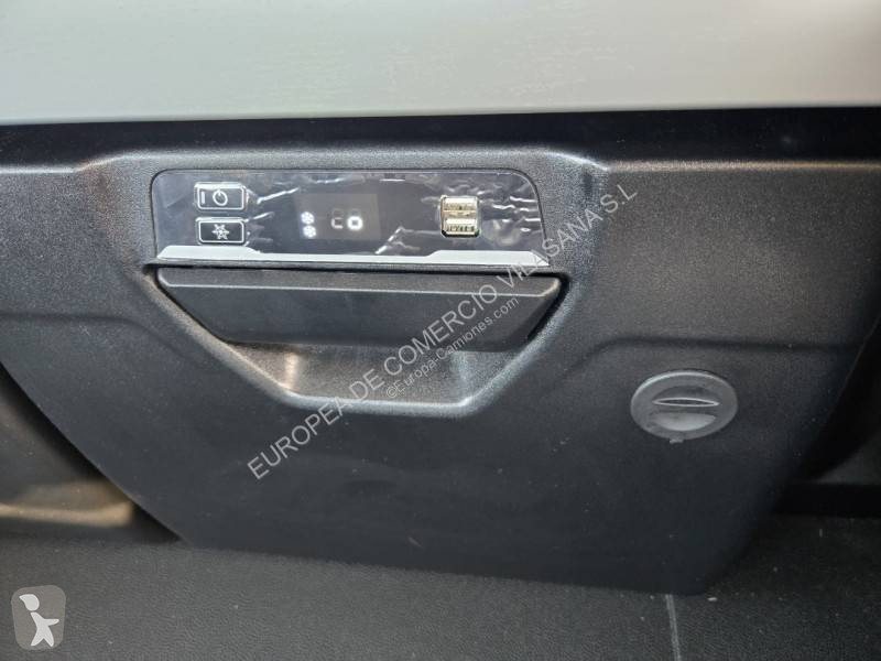 Tracteur Iveco