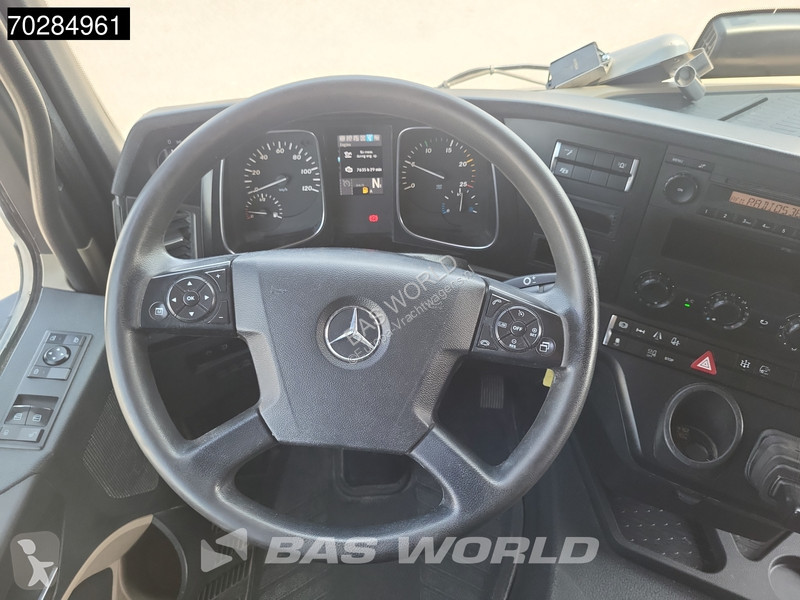 Traktor Mercedes 1845 4X2 ClassisSpace PTO...