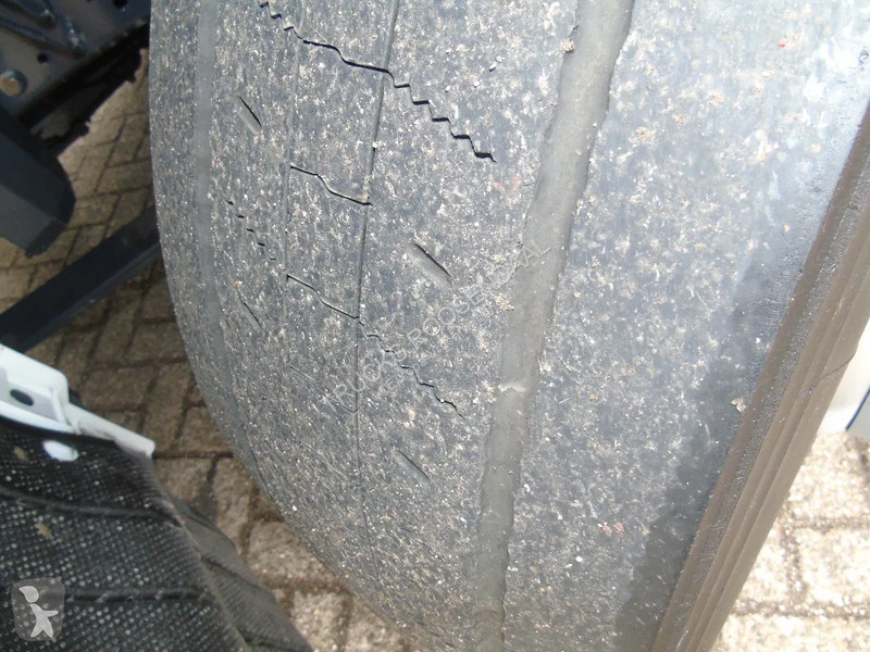 Traktor Iveco 420 + euro 6