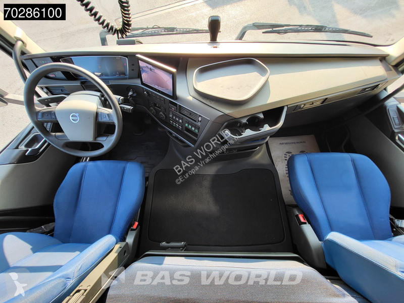 Traktor Volvo FH  FH 4X2 VEB+ LED 2xTanks ACC...
