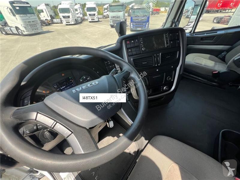Traktor Iveco AS440