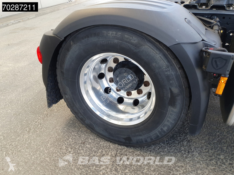Tahač DAF + 530 4X2 Retarder 2x Tanks PTO...