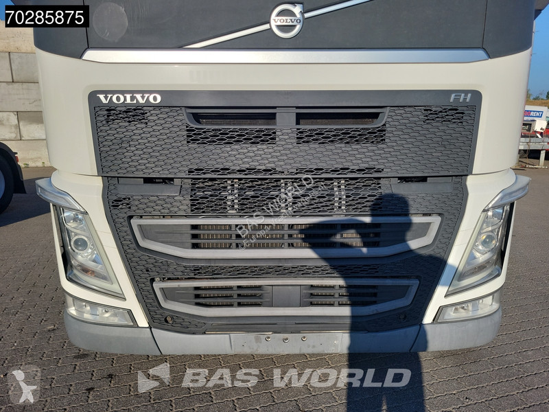 Traktor Volvo 500  4X2 XL 2xTanks VEB+ Xenon...