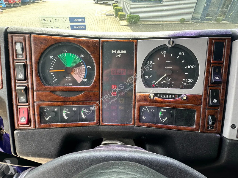 Traktor MAN 4x2 Euro 2 / 6 Cilinder / Manual /...