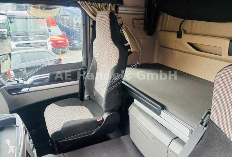 Tahač MAN TGS 18.460