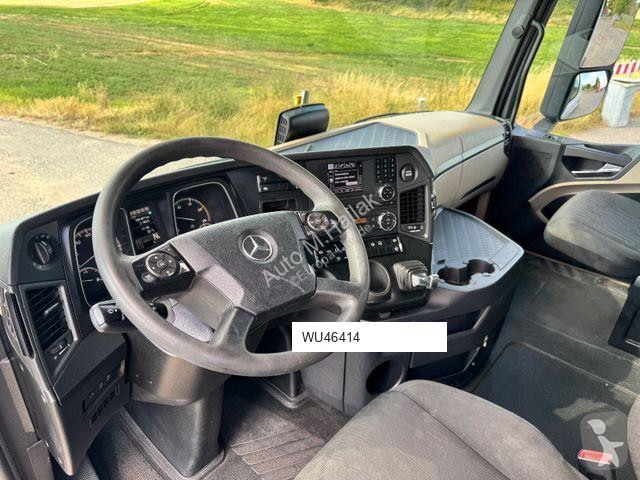 Traktor Mercedes 1853 LS