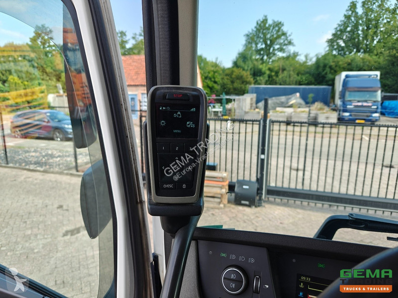 Traktor Volvo FH460 4x2 Globetrotter Euro6C -...