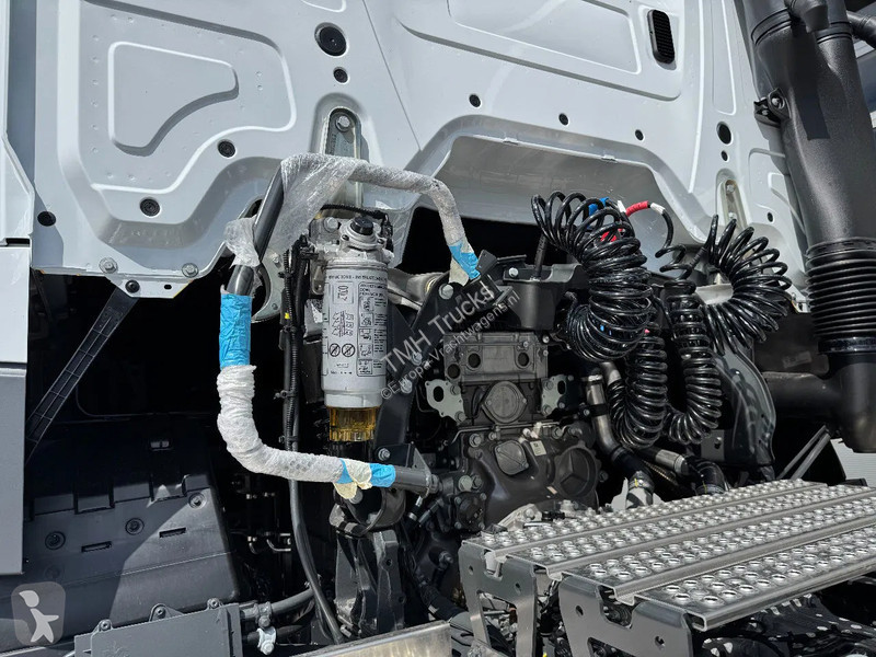جرار Mercedes 4058 AS 6x6 Tractor Head 180T...