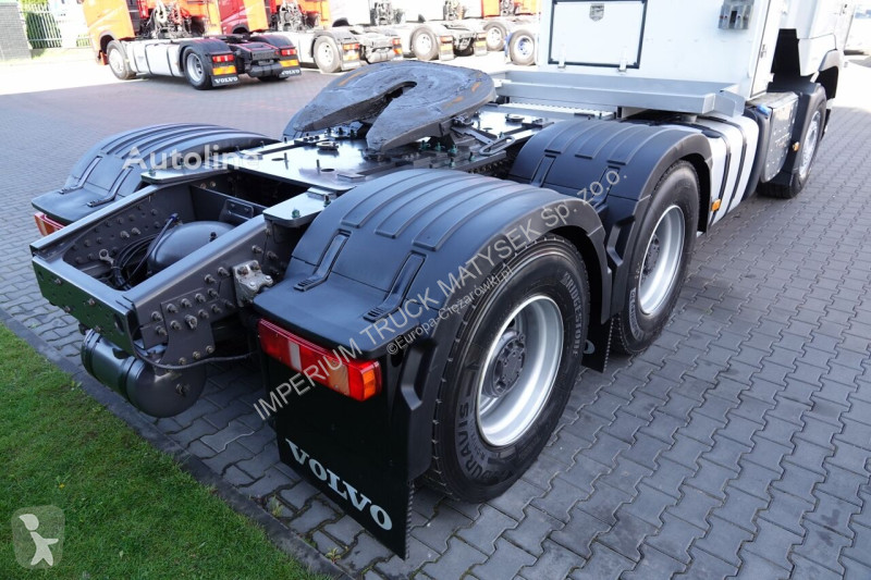 Traktor Volvo / 600 / DMC: 180.000 KG