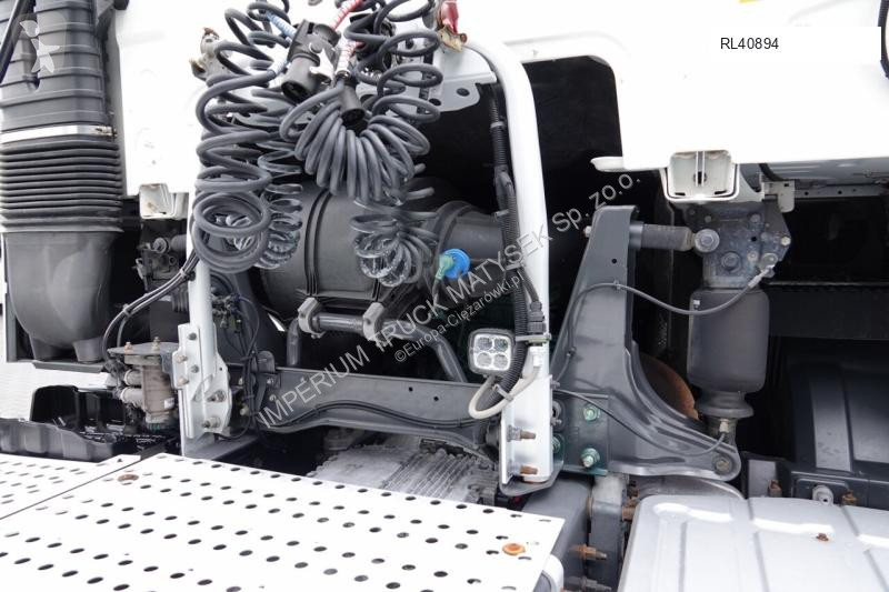 Tractor Volvo 420 / 13 L / PEŁNY ADR / 2017 ROK...