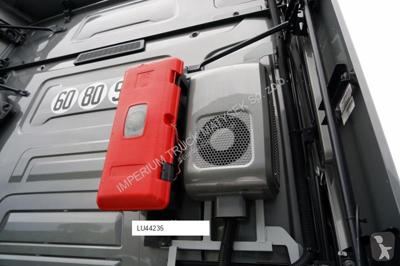 Traktor Renault T480