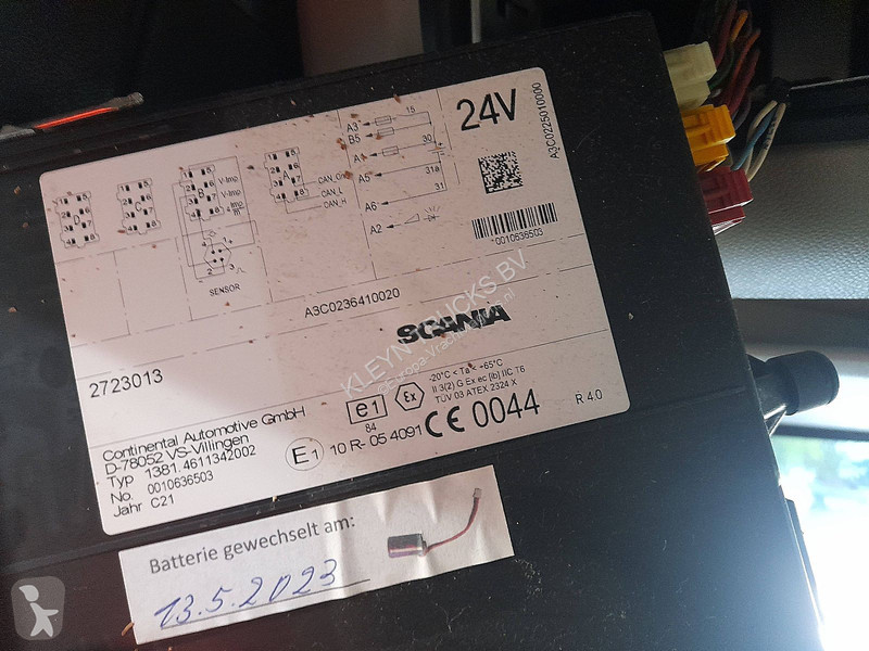 Tractor Scania S450 SKIRTS 2X TANK RETAR