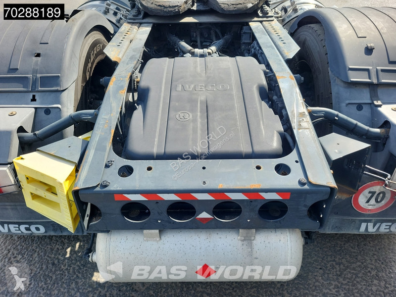Tracteur Iveco 400 4X2 Retarder 2xTanks LNG ACC...