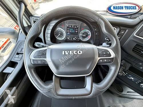Traktor Iveco