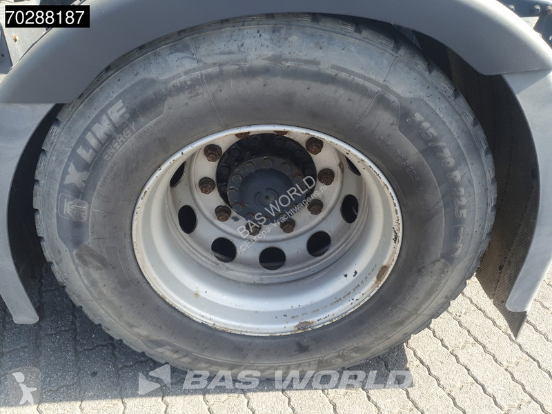 Tracteur Iveco 400 4X2 Retarder 2xTanks LNG ACC...