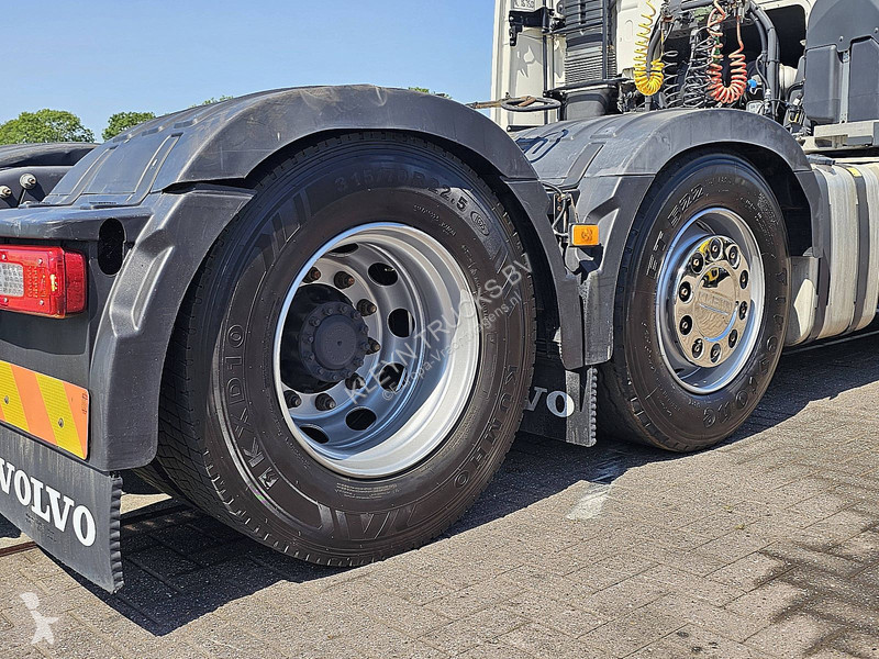 Trattore Stradale Volvo 500 6X2 GLOBETROTTER