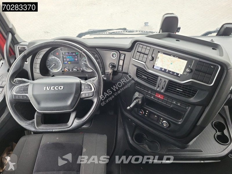 Trekker Iveco S-Way 570 4X2 Retarder Standklima...