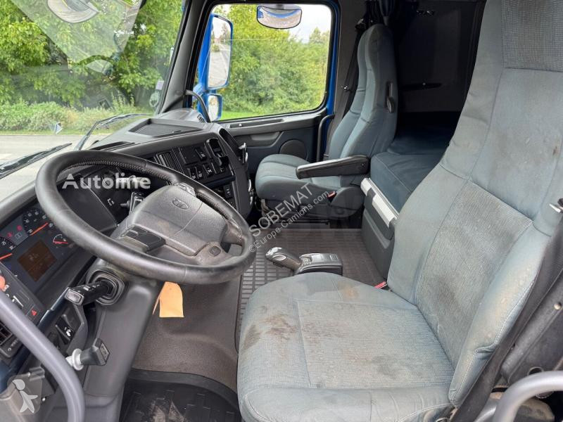 Tracteur Volvo 13