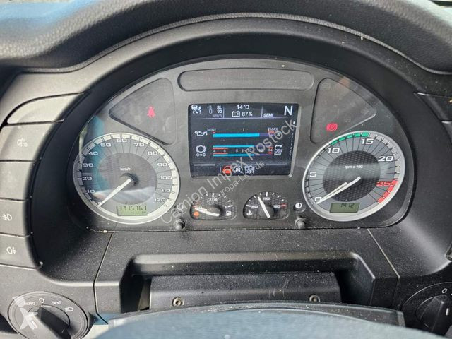 Trattore Stradale Iveco 460 CNG, 2 Kreis-Hydr.,...