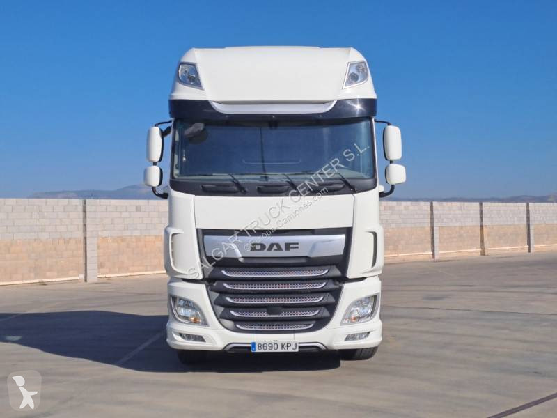 Tracteur DAF