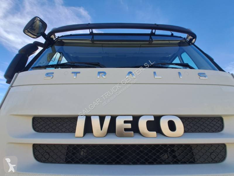 Traktor Iveco