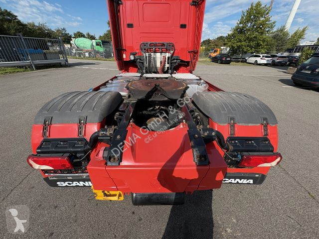 Traktor Scania...