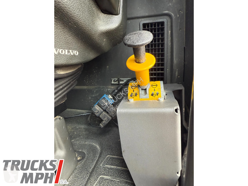 Traktor Volvo 500 Globetrotter Jantes...