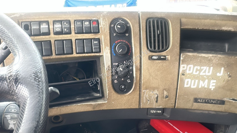 Traktor Renault PREMIUM 410 DXI (PROPRE / BONNE...