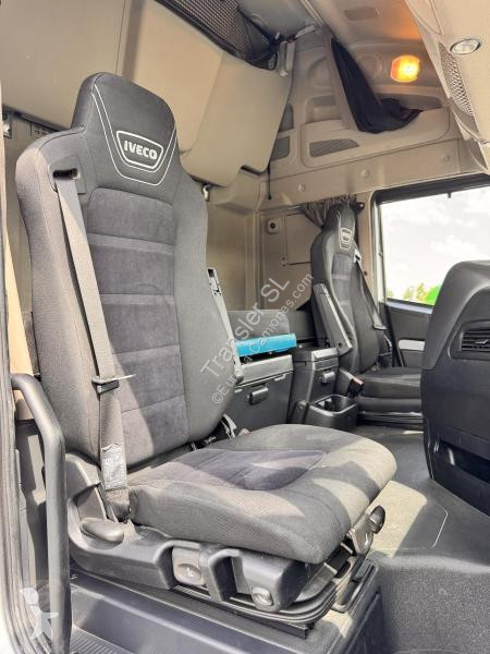 Tracteur Iveco  AS.440 ST/P