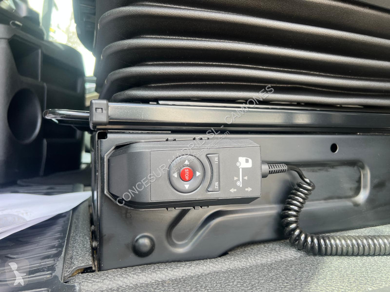 Traktor Mercedes  1851 LS