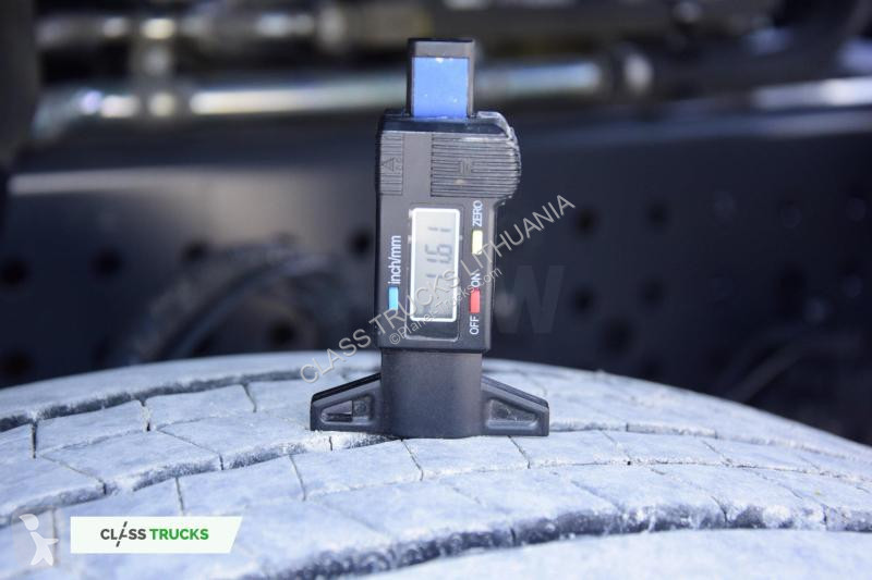 Traktor Mercedes 5 1845 BigSpace