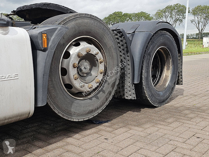 Traktor DAF 460 SPACECAB 6X2 RHD