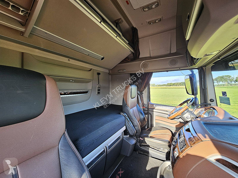 Traktor DAF 480 SSC LEATHER LED