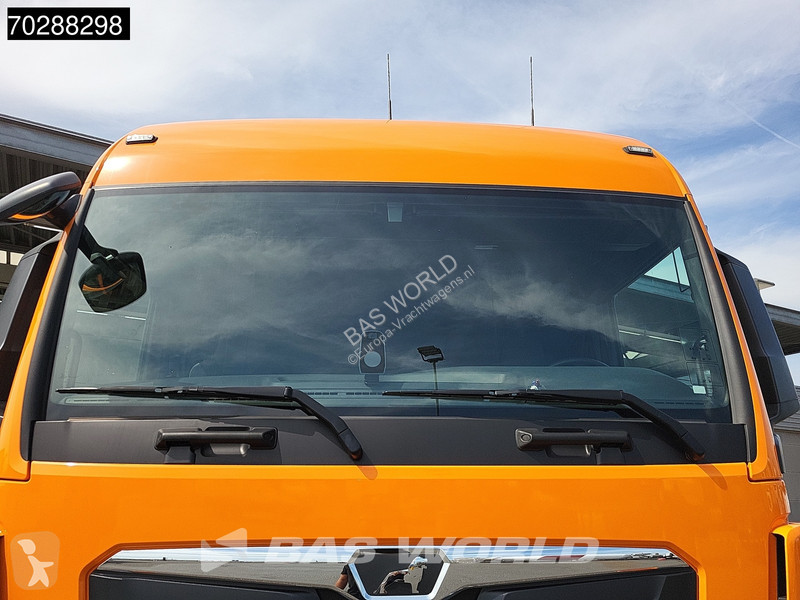 Cabeza tractora MAN TGX 4X2 NEW! Mega GM...