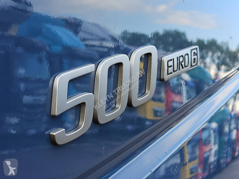 Traktor Volvo 500
