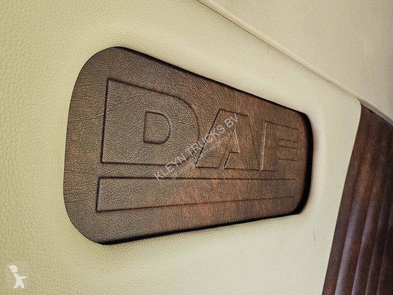 جرار DAF 530 SSC FTG 6X2