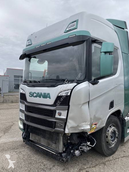 جرار Scania