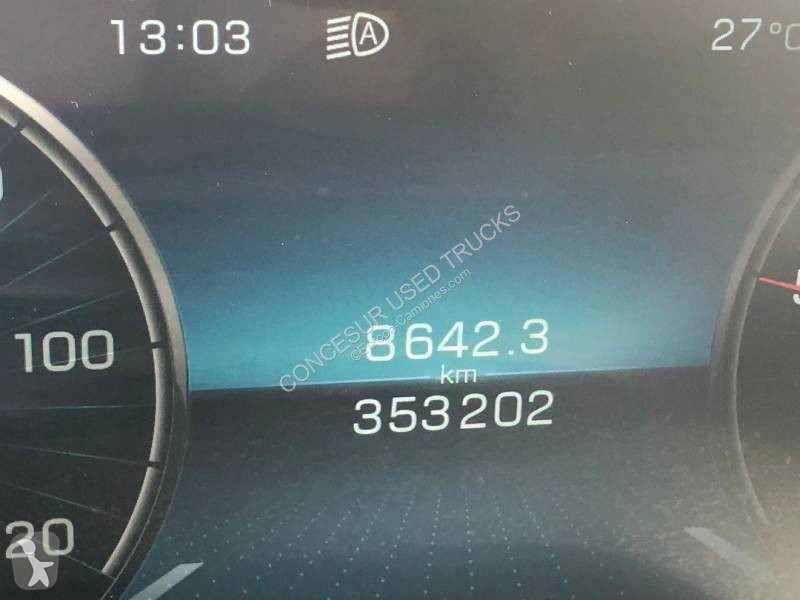 جرار Mercedes
