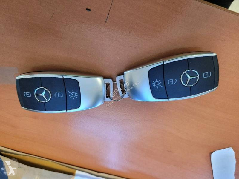 جرار Mercedes