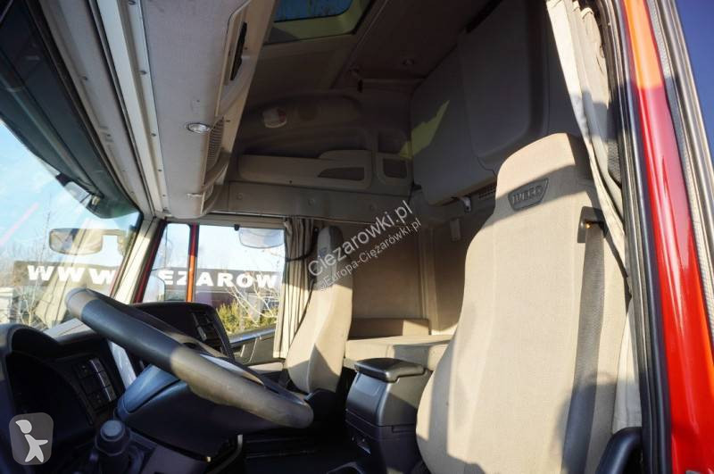 Влекач Iveco