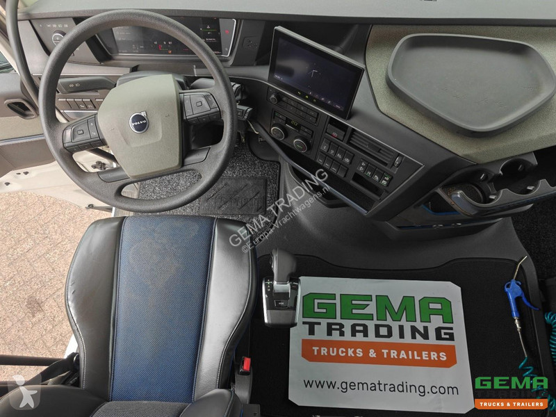 جرار Volvo 460 4x2 Globetrotter Euro6E - Double...