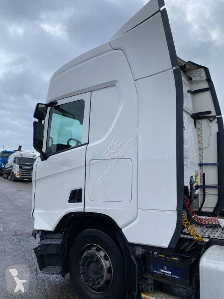 جرار Scania
