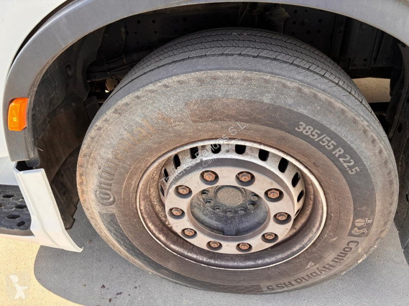 Cabeza tractora Iveco 510 AUTOMATICO CON INTARDER