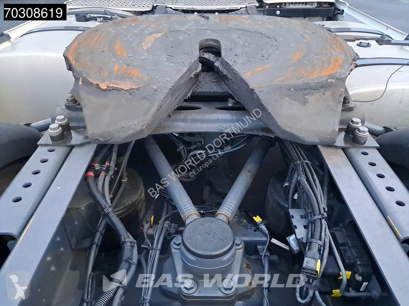 Cabeza tractora DAF XG  4X2 Retarder 2x Tank