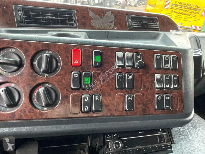 Trattore Stradale Mercedes 4153 Titan Heavy...