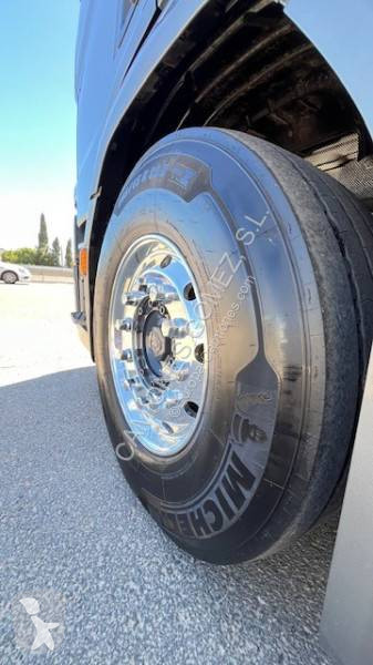جرار Scania