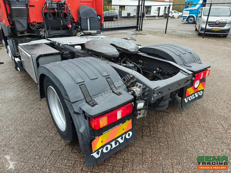 جرار Volvo 4x2 Globetrotter Euro6B - Stainless...