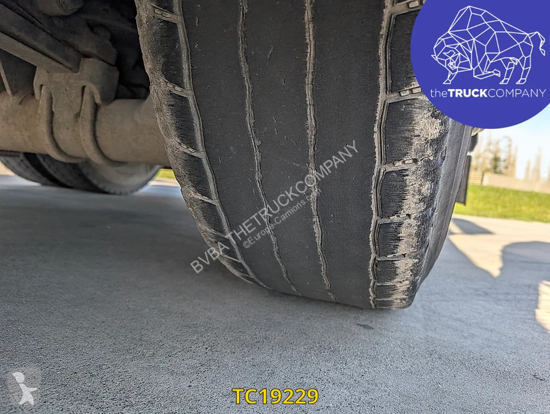 جرار Mercedes 2646