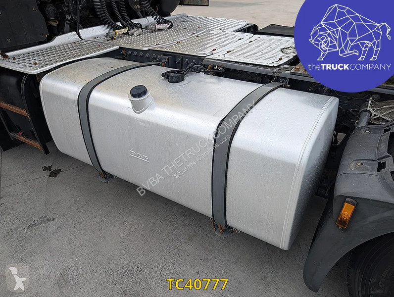 جرار DAF 440